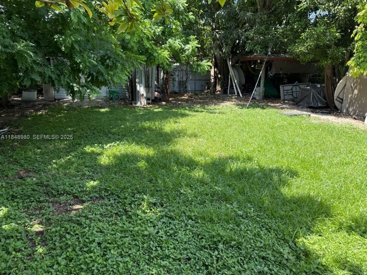 825 NE 12th Street — photo 10