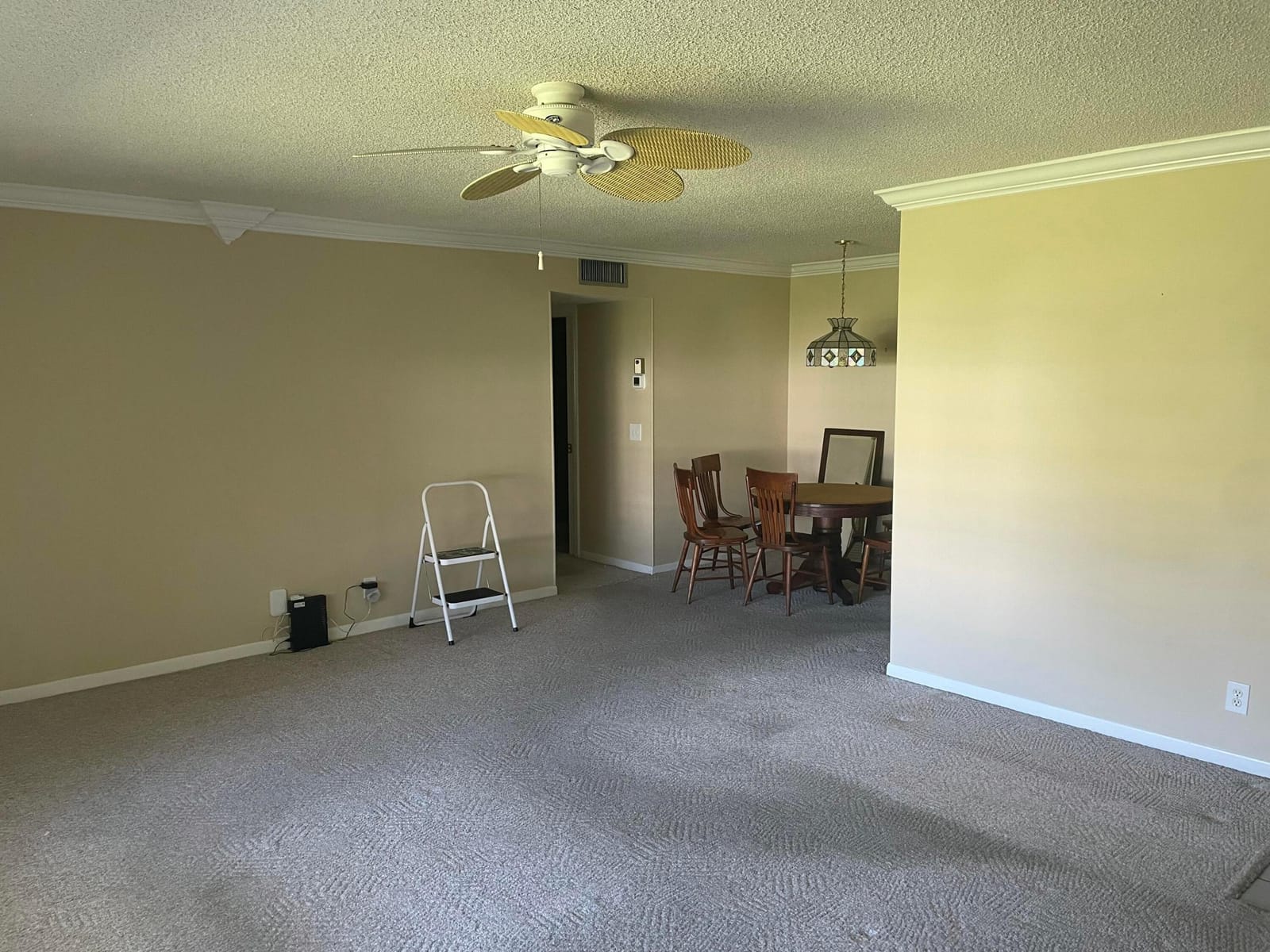 785 High Point Drive W A — photo 4