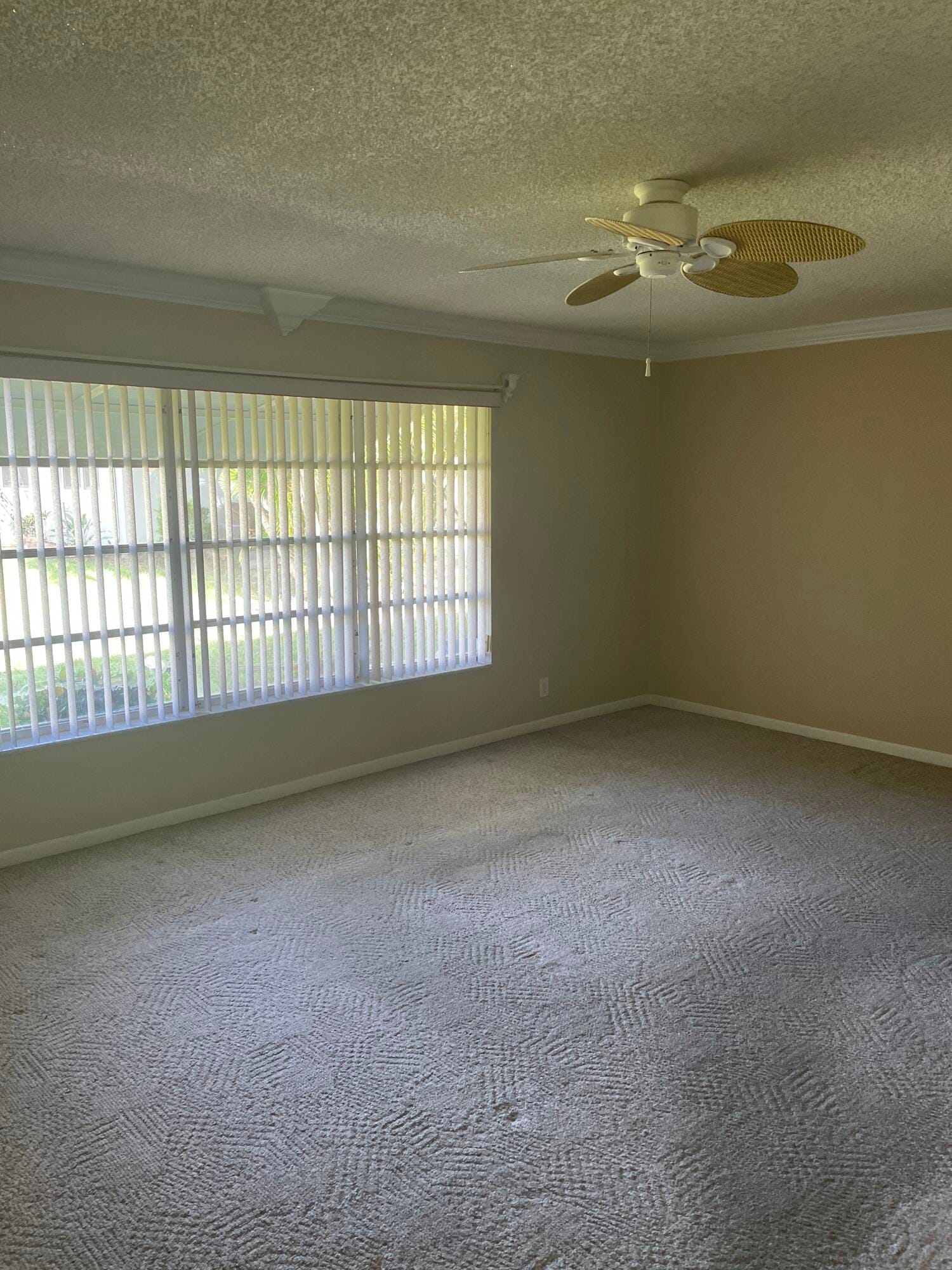 785 High Point Drive W A — photo 5