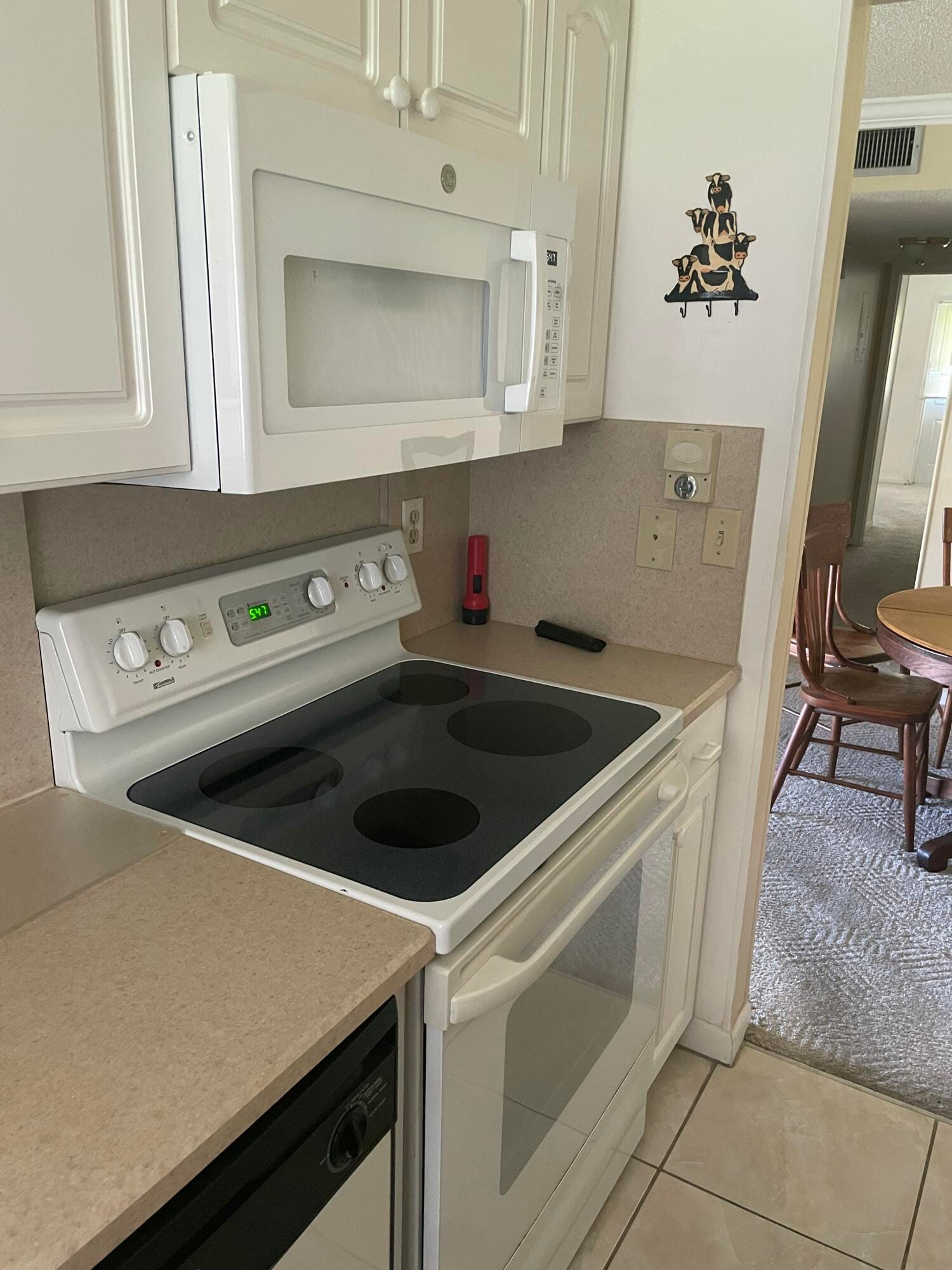 785 High Point Drive W A — photo 10