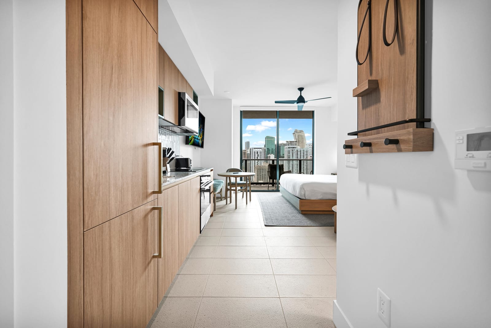 601 NE 1st Avenue NE 2906, Miami, FL 33132 photo 15