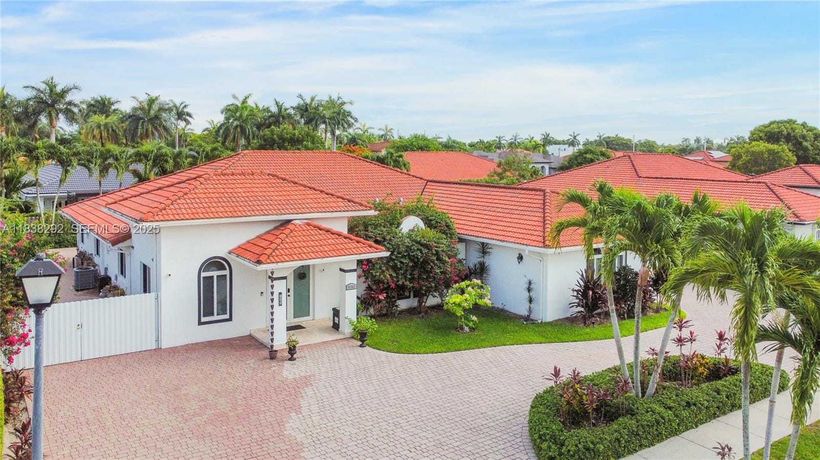 15263 SW 162nd Street, Miami, FL 33187 photo 4