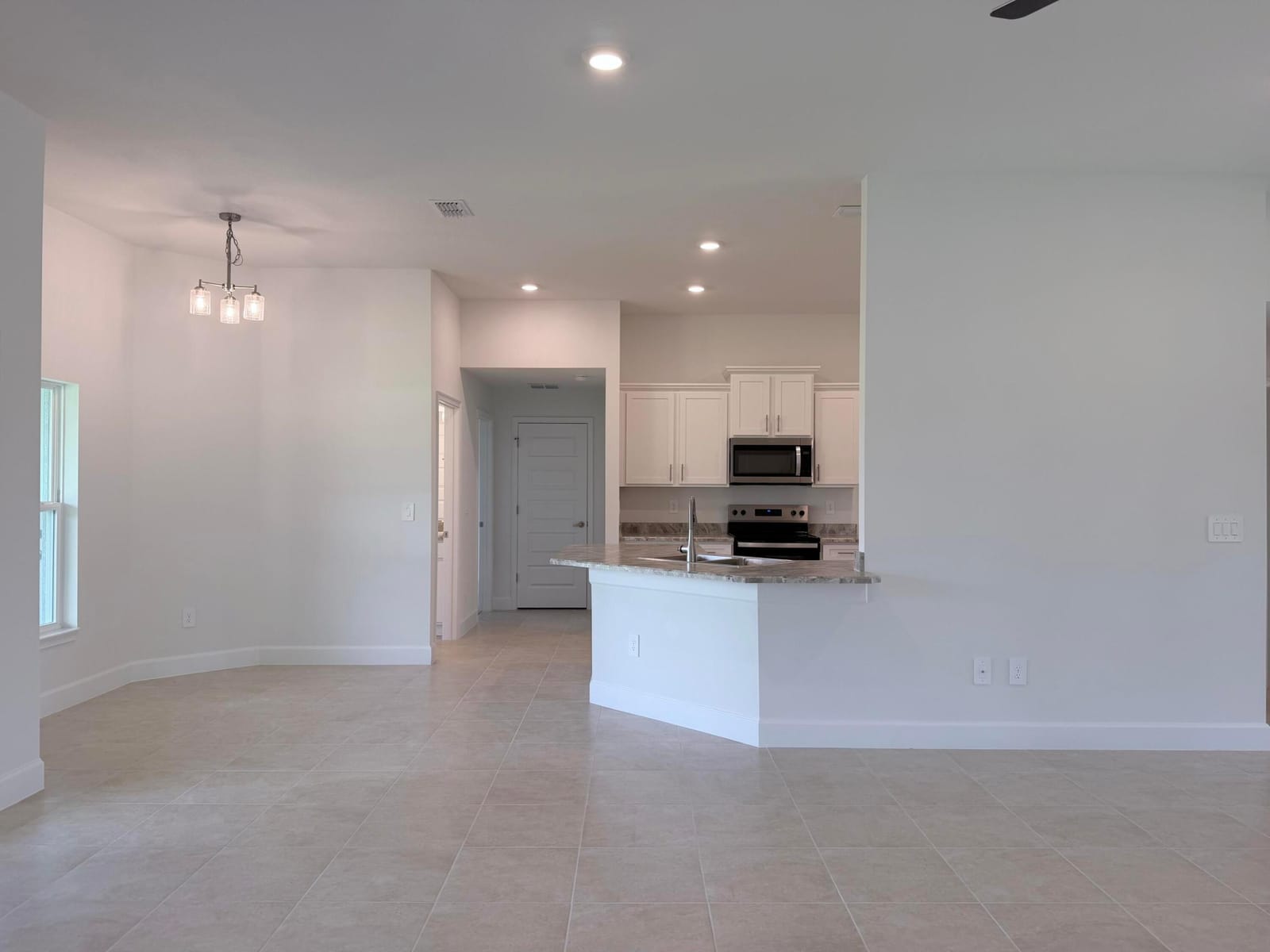 5801 NW Dana Circle — photo 8