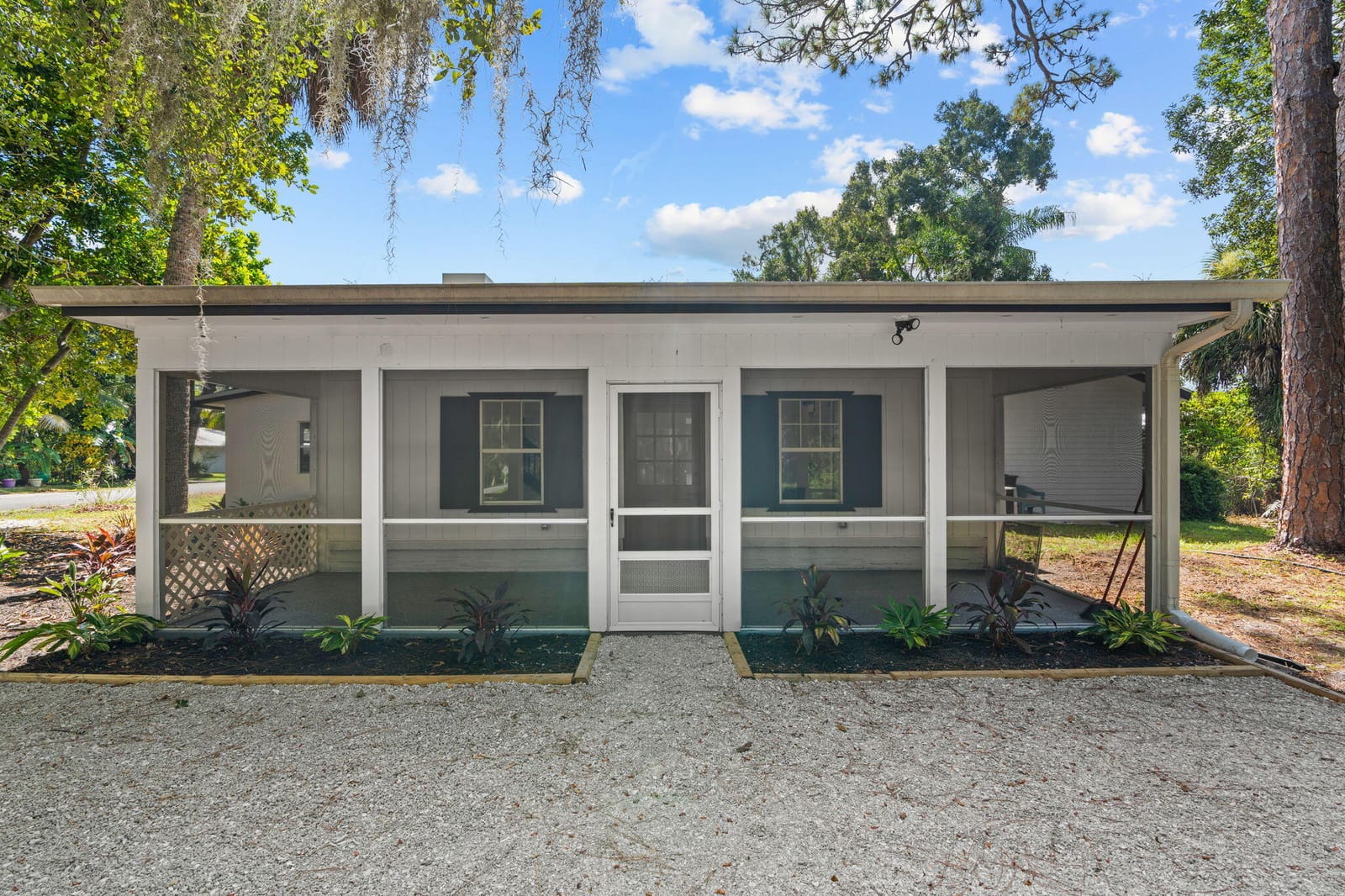 5312 Oleander Avenue — photo 3