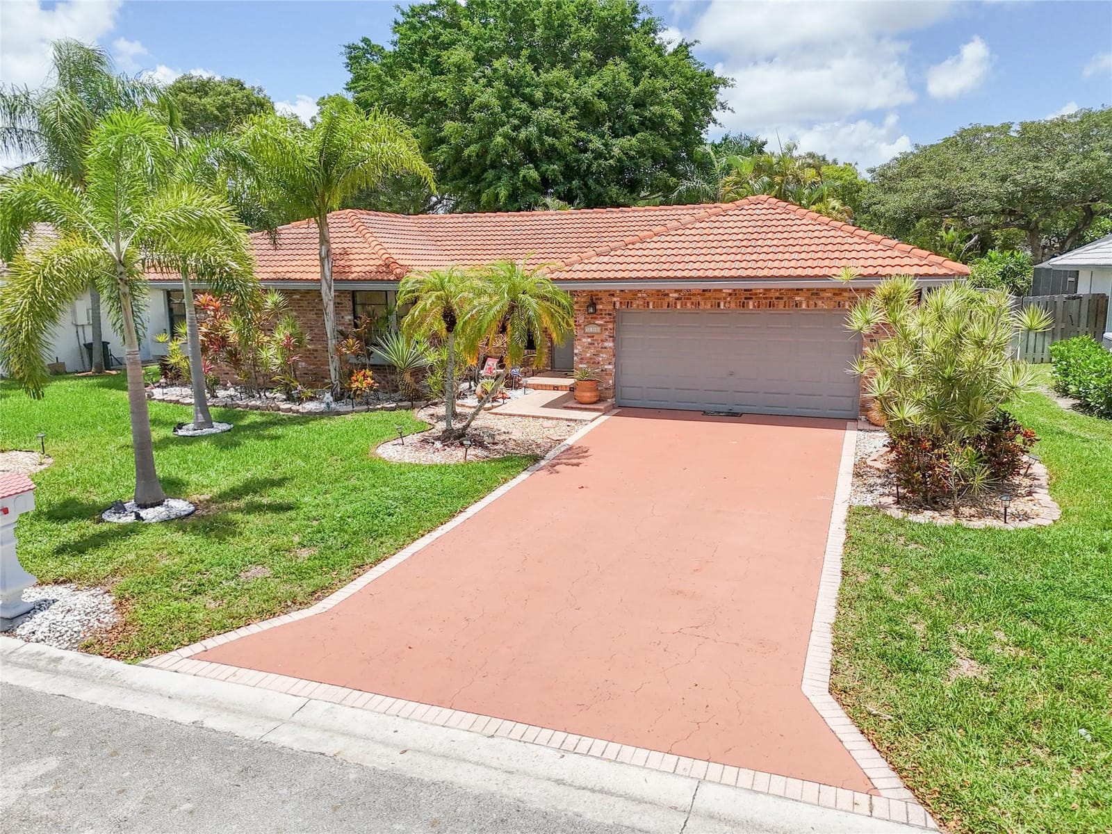 5180 NW 64th Drive — photo 2