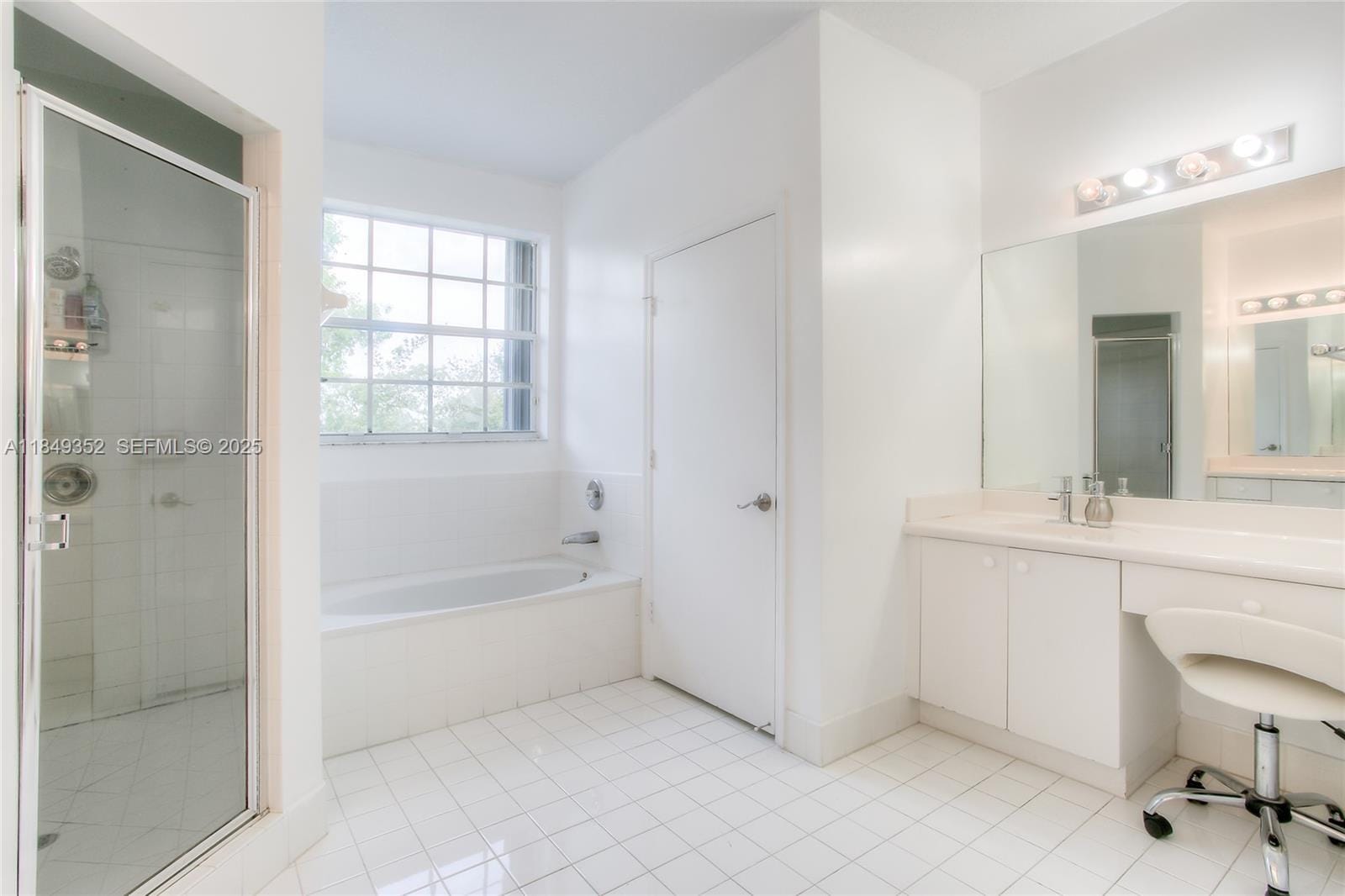 14701 SW 159th Court — photo 9
