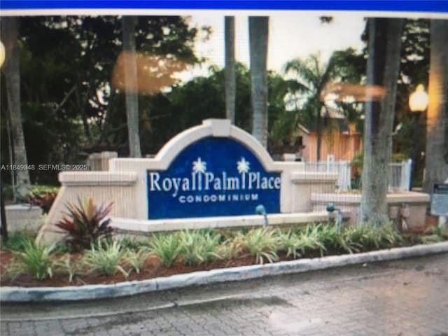 10451 SW 157th Place 305, sold in Royal Palm Place, Miami, FL