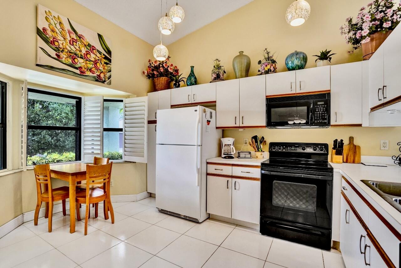 38 Paxford Lane, Boynton Beach, FL 33426 photo 16