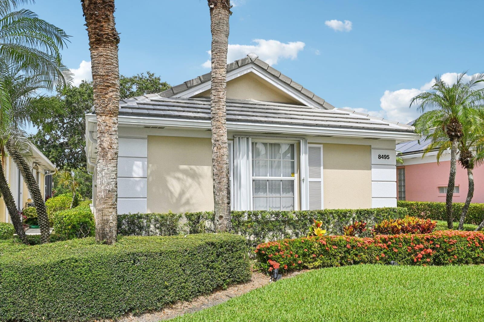 8495 Beaconhill Road, Palm Beach Gardens, FL 33410 photo 2