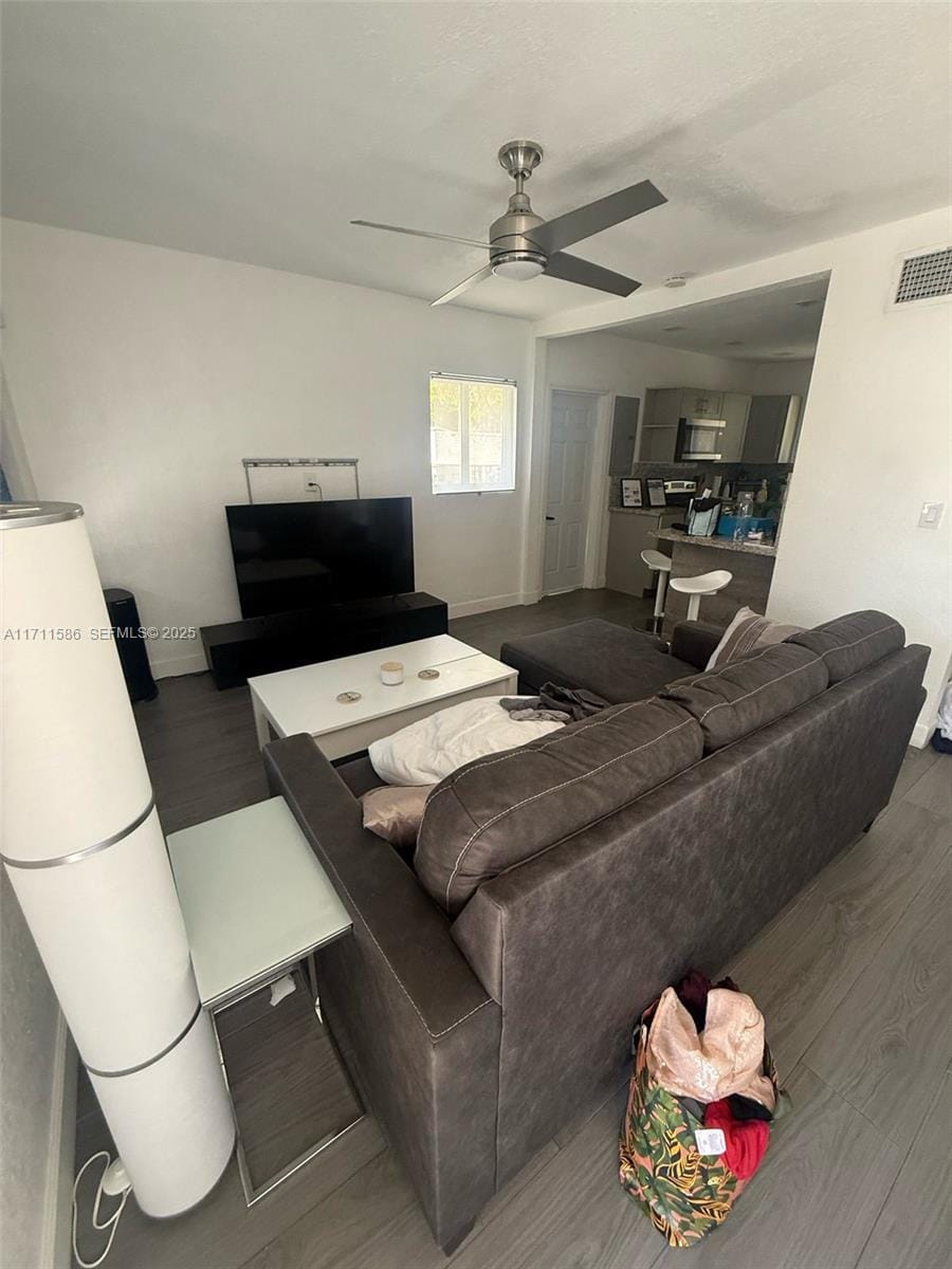 241 NW 34th Terrace, Miami, FL 33127 photo 3