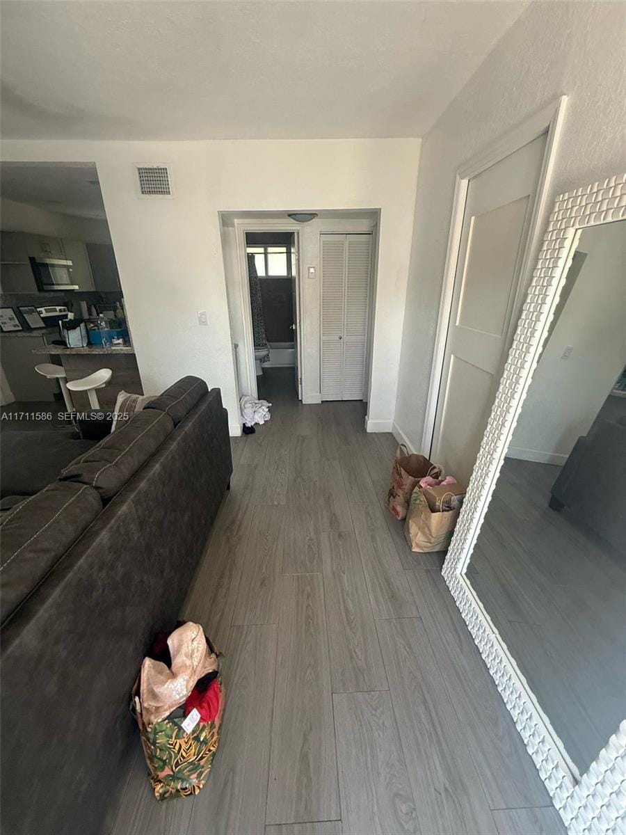 241 NW 34th Terrace, Miami, FL 33127 photo 4