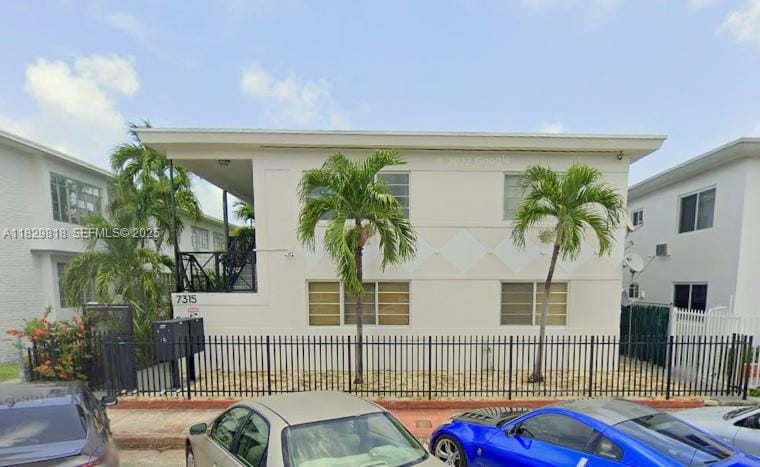 7315 Byron Avenue 12, Miami Beach, FL 33141