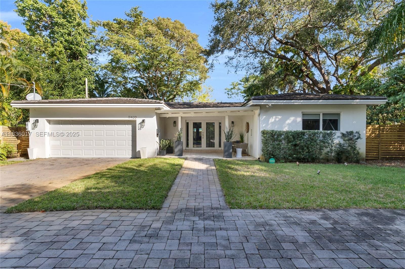 11433 NE 6th Avenue, Biscayne Park, FL 33161