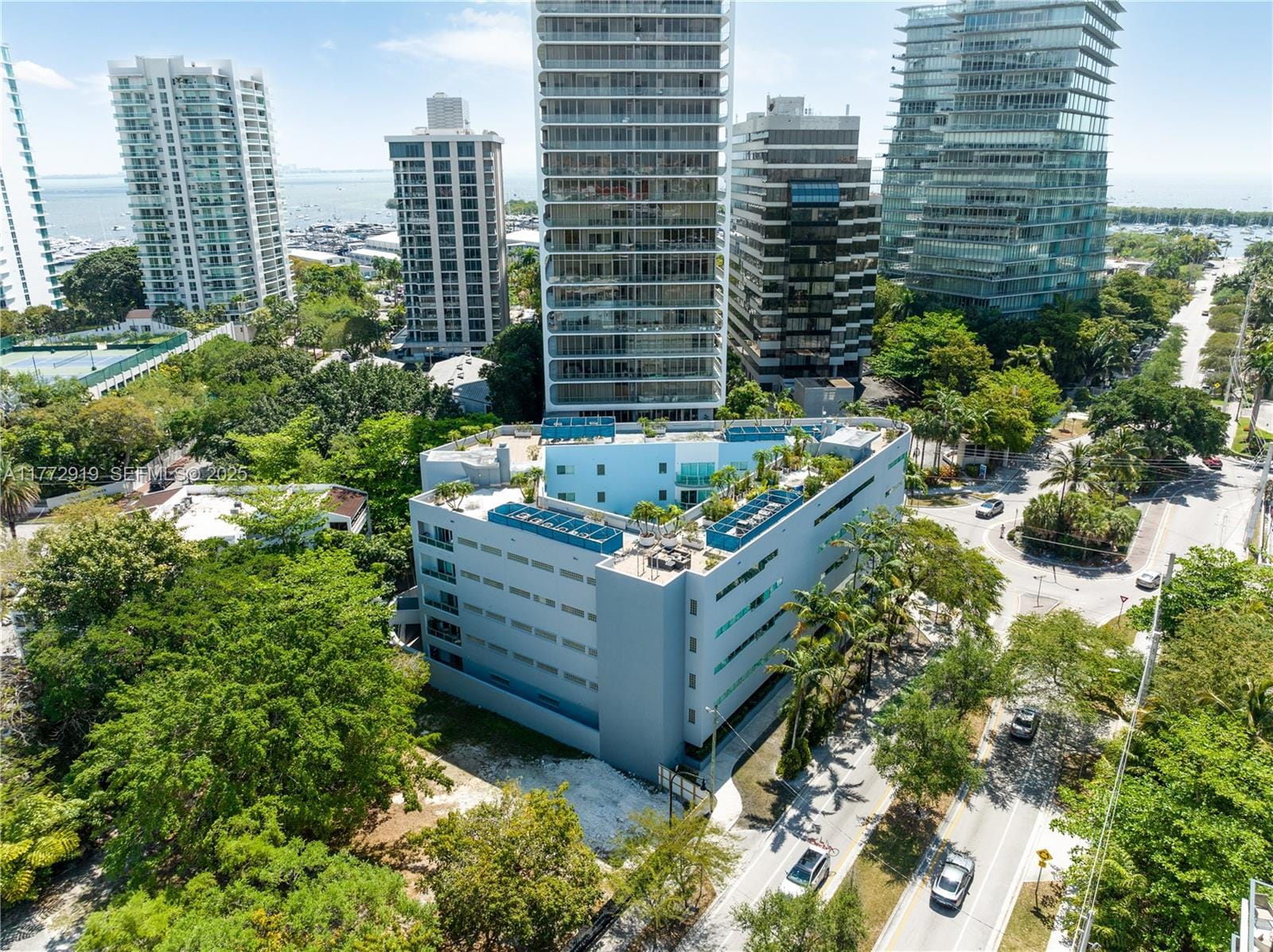 2699 Tigertail Avenue 23, Coconut Grove, FL 33133