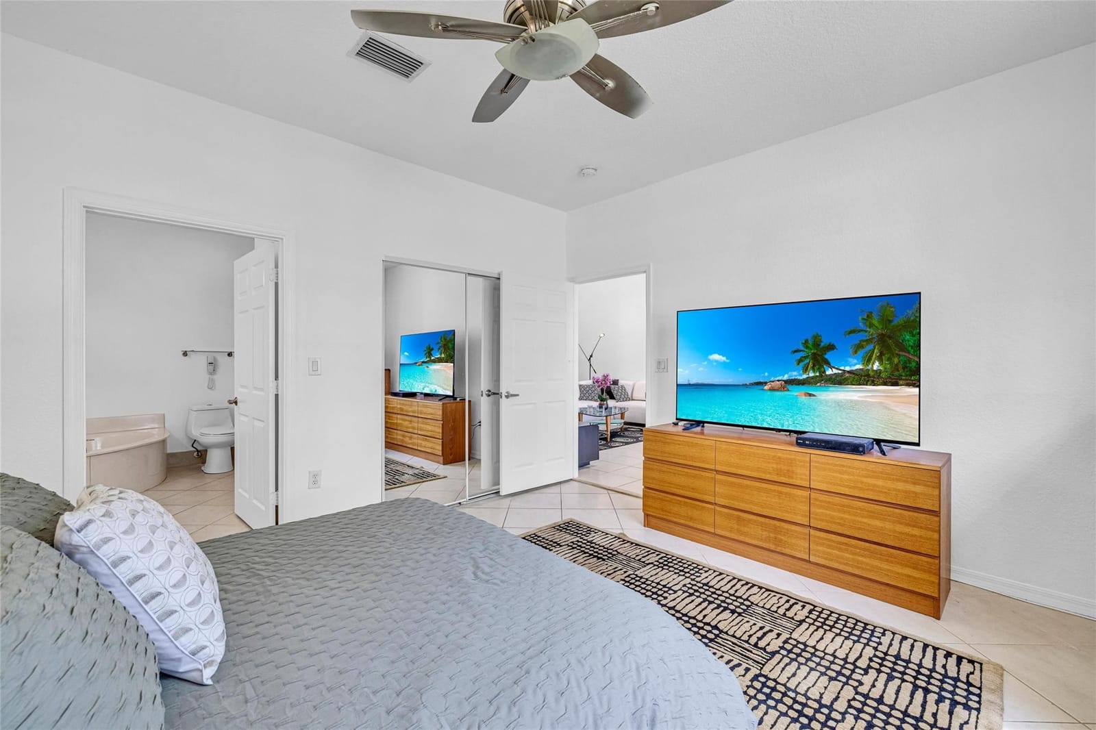 7951 S Aragon Boulevard 3, Sunrise, FL 33322 photo 14