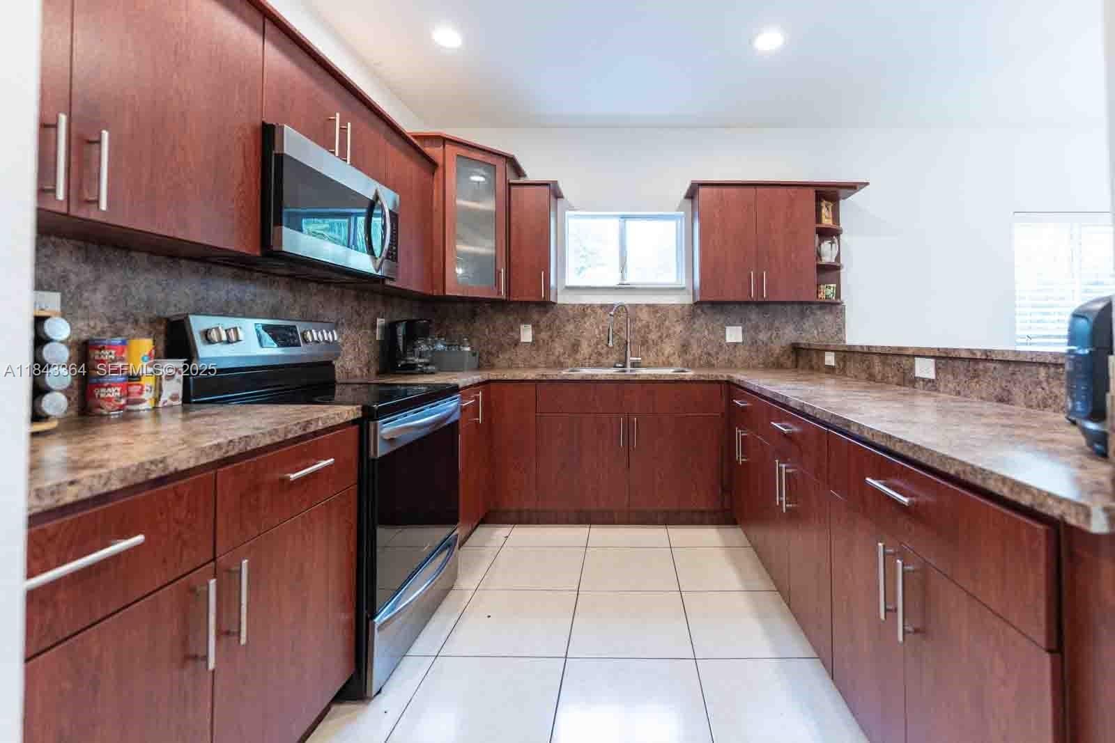 2970 NW 51st Street, Miami, FL 33142 photo 18