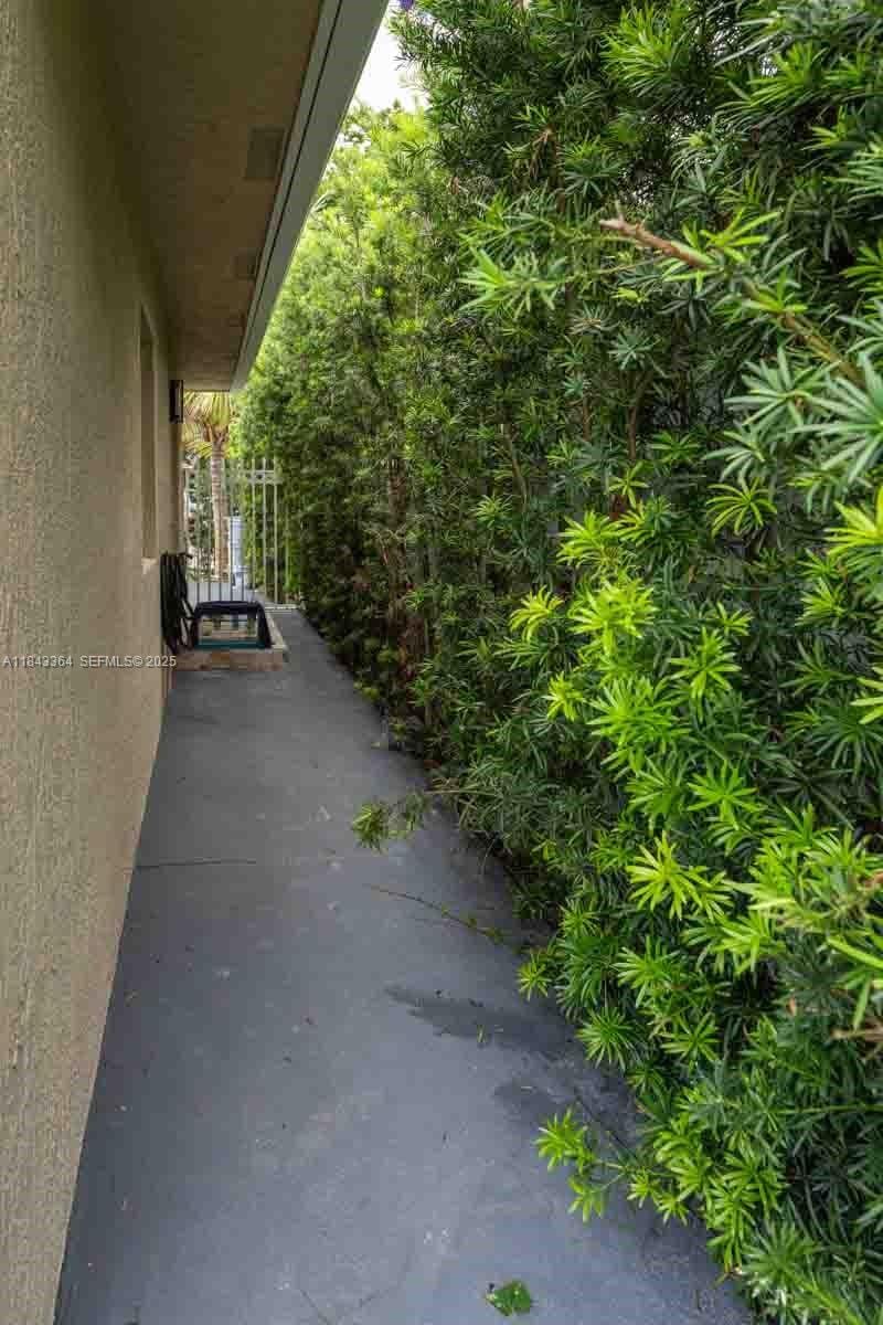 2970 NW 51st Street, Miami, FL 33142 photo 22