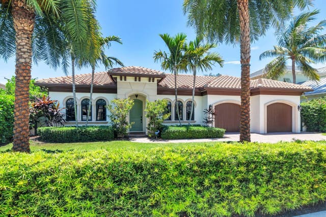 216 Summa Street, sold in Miramar Shores, West Palm Beach, FL