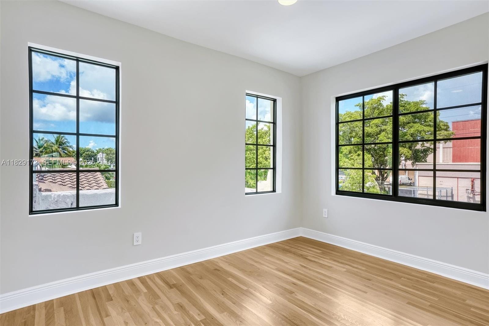1145 SW 20th Avenue, Miami, FL 33135 photo 25