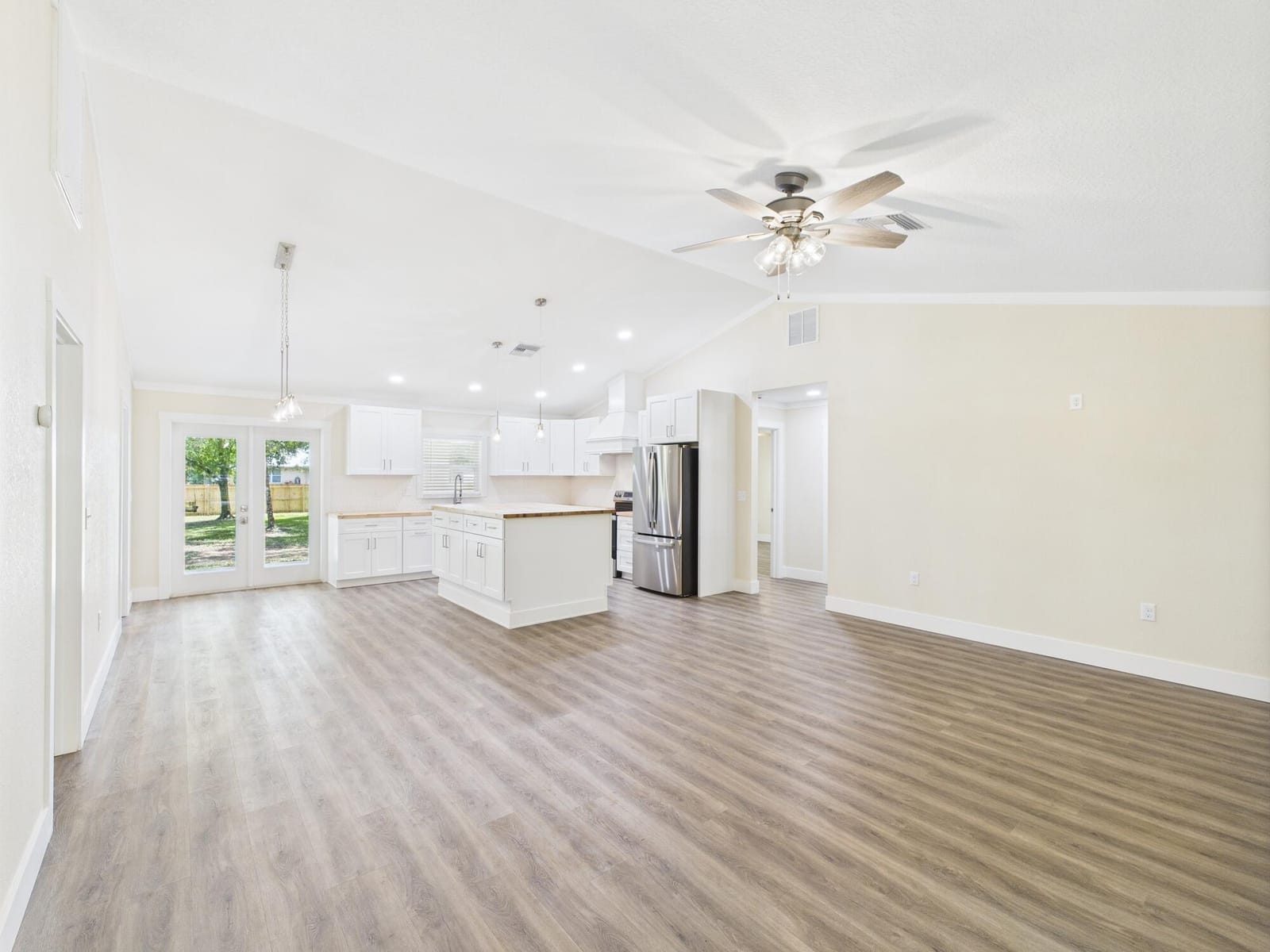 7286 NE 4th Street — photo 9