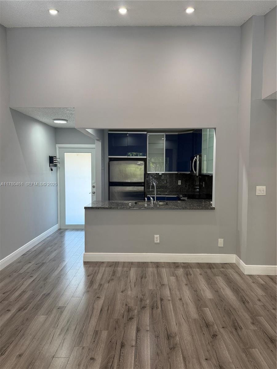 430 SE 7th Street 304E, Dania Beach, FL 33004 photo 3