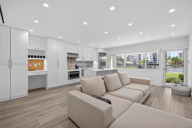 2895 NE 32nd Street 107, sold in Waterside On The Intracoa, Fort Lauderdale, FL