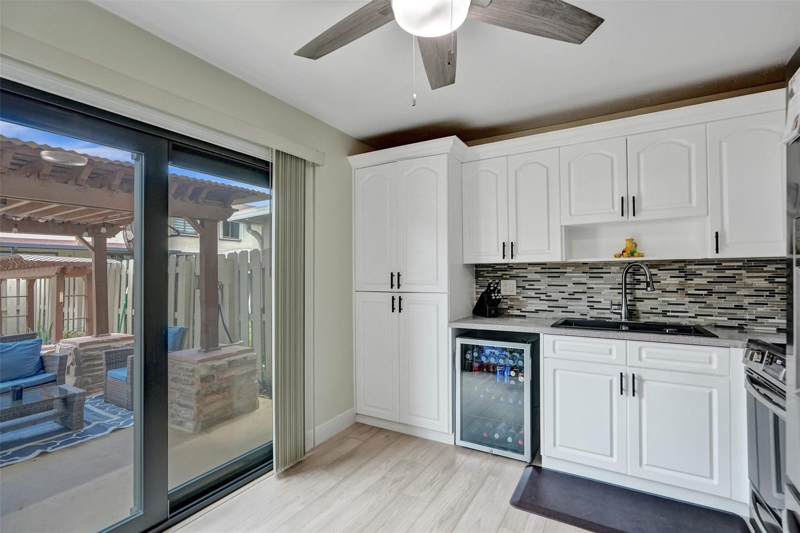 11103 NW 37th Street — photo 11