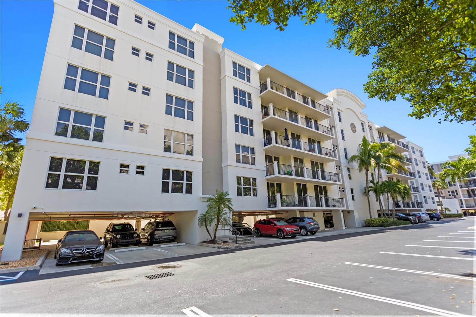 101 S Ocean Drive 204 — photo 2