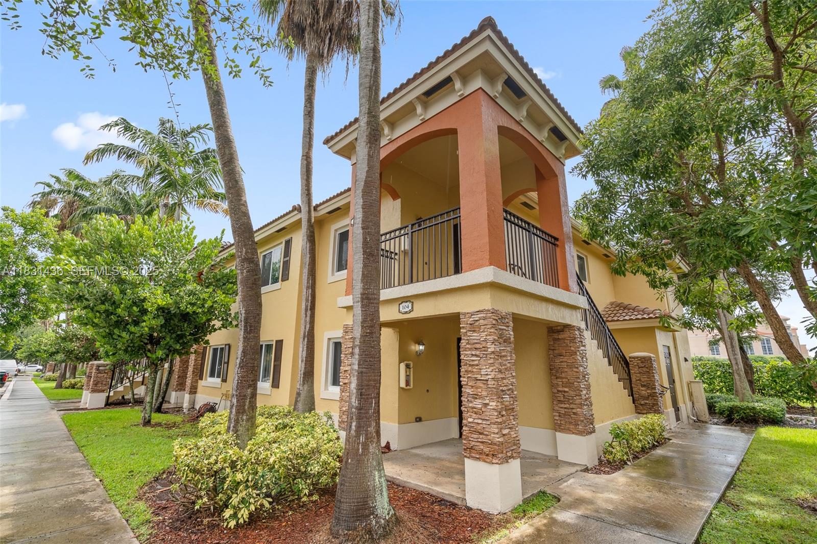 980 NE 33rd Terrace 104, Homestead, FL 33033, Homestead