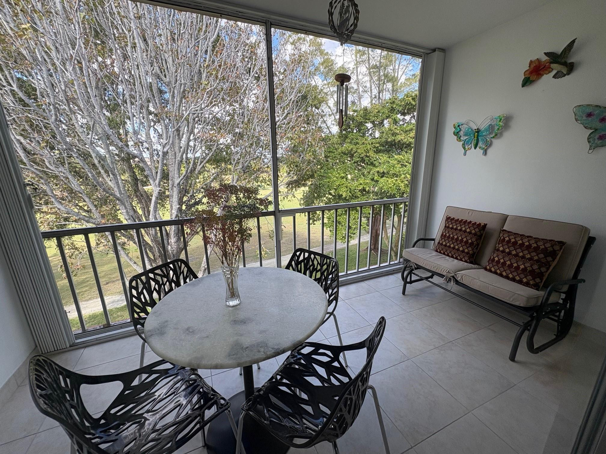 1055 Country Club Drive 404 — photo 12