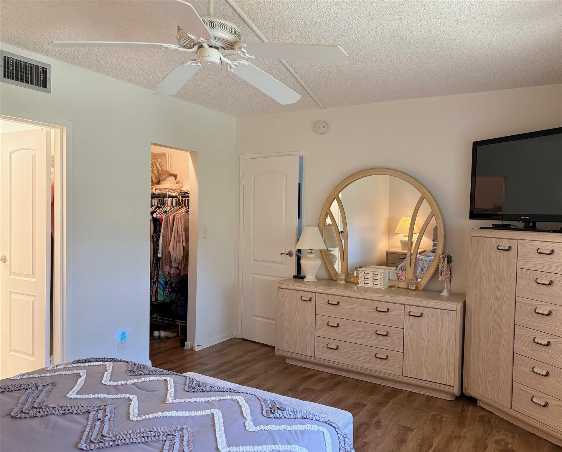 1055 Country Club Drive 404, Margate, FL 33063 photo 25