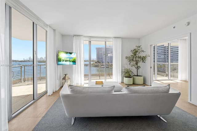 1445 16th Street 602, Capri South Beach, Miami Beach, FL