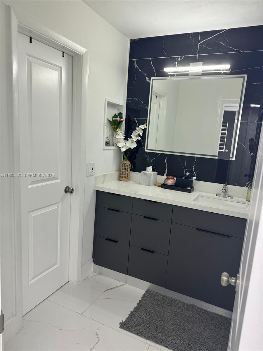 7135 NW 179th Street 211, Hialeah, FL 33015 photo 19