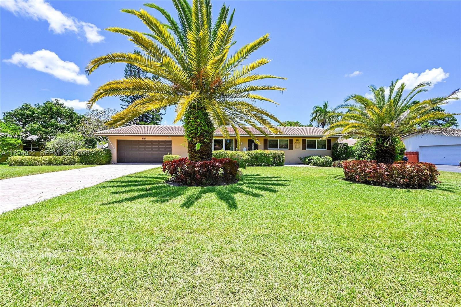 8301 NW 37th Street, Coral Springs, FL 33065