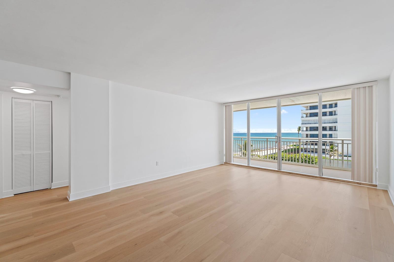3546 S Ocean Boulevard 503, South Palm Beach, FL 33480 photo 8