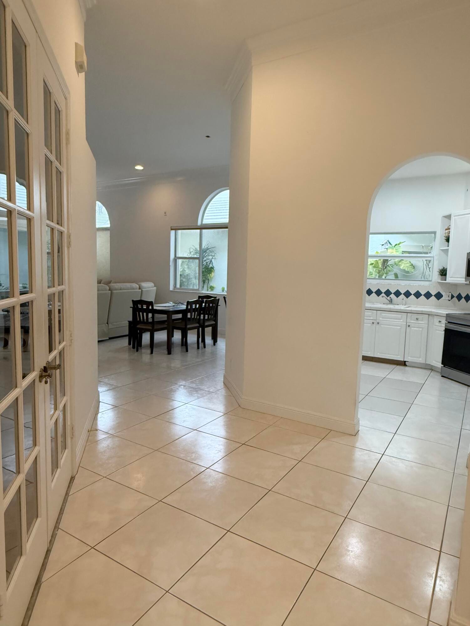 263 Canterbury Drive W, Palm Beach Gardens, FL 33418 photo 2