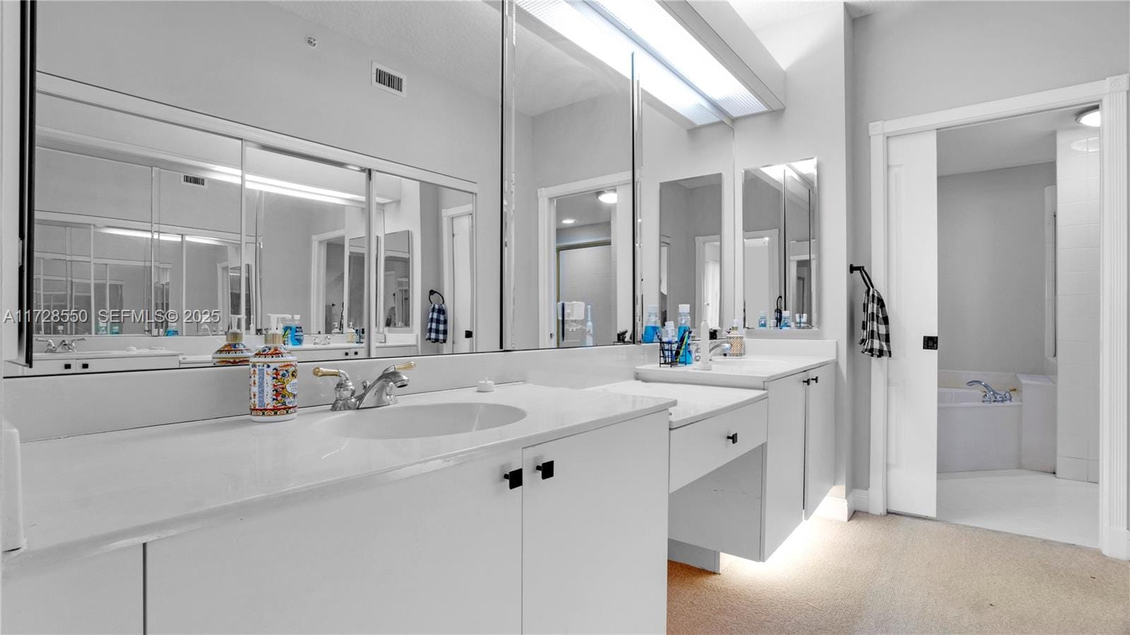 10750 NW 66th Street 413, Doral, FL 33178 photo 17