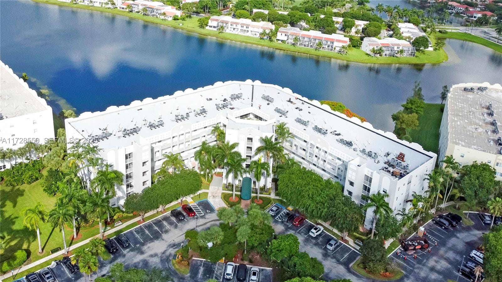 10750 NW 66th Street 413, Doral, FL 33178 photo 4