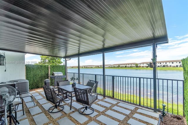 10057 SW 231st Lane, Miami, FL 33190