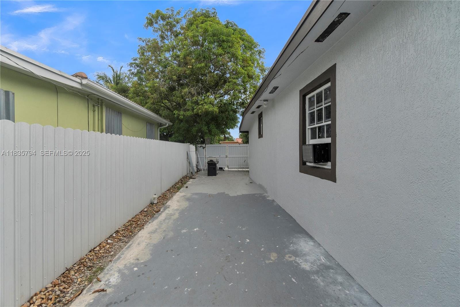 1340 NW 128th Street, Miami, FL 33167 photo 24