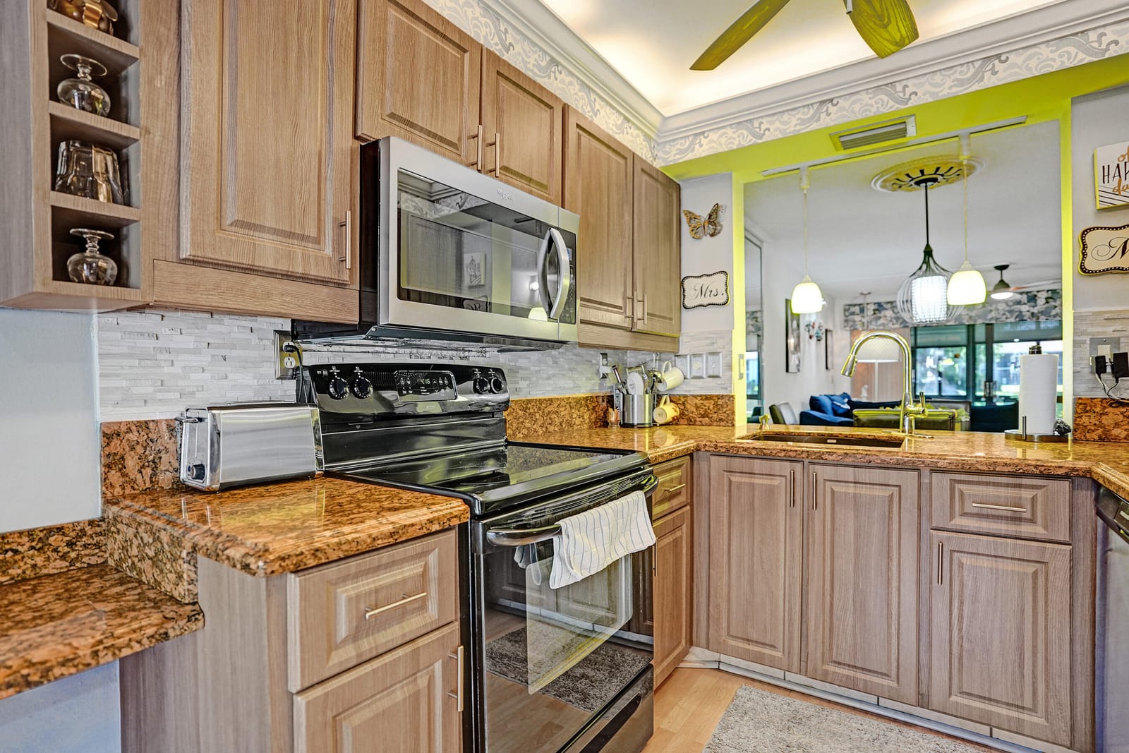 1977 SW 15th Street 109, Deerfield Beach, FL 33442 photo 4