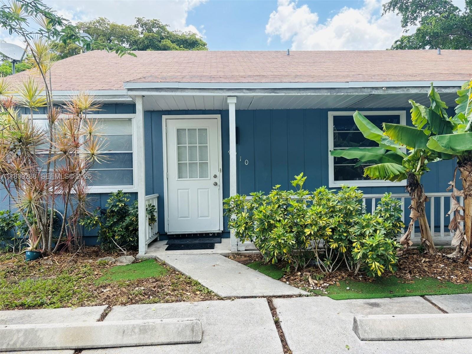 4710 NW 3rd Terrace, Deerfield Beach, FL 33064