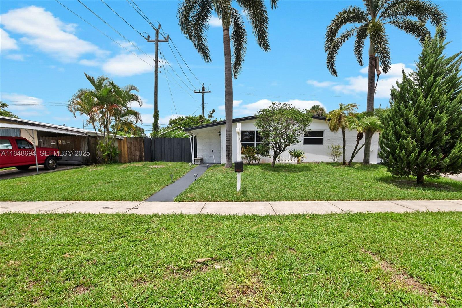 3711 SW 58th Avenue, Davie, FL 33314, Davie