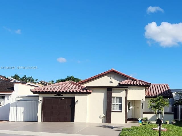 15478 SW 62nd Street, Miami, FL 33193