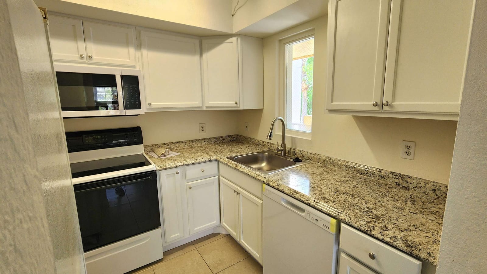 1610 SE Green Acres Circle Q-202, Port St. Lucie, FL 34952 photo 10