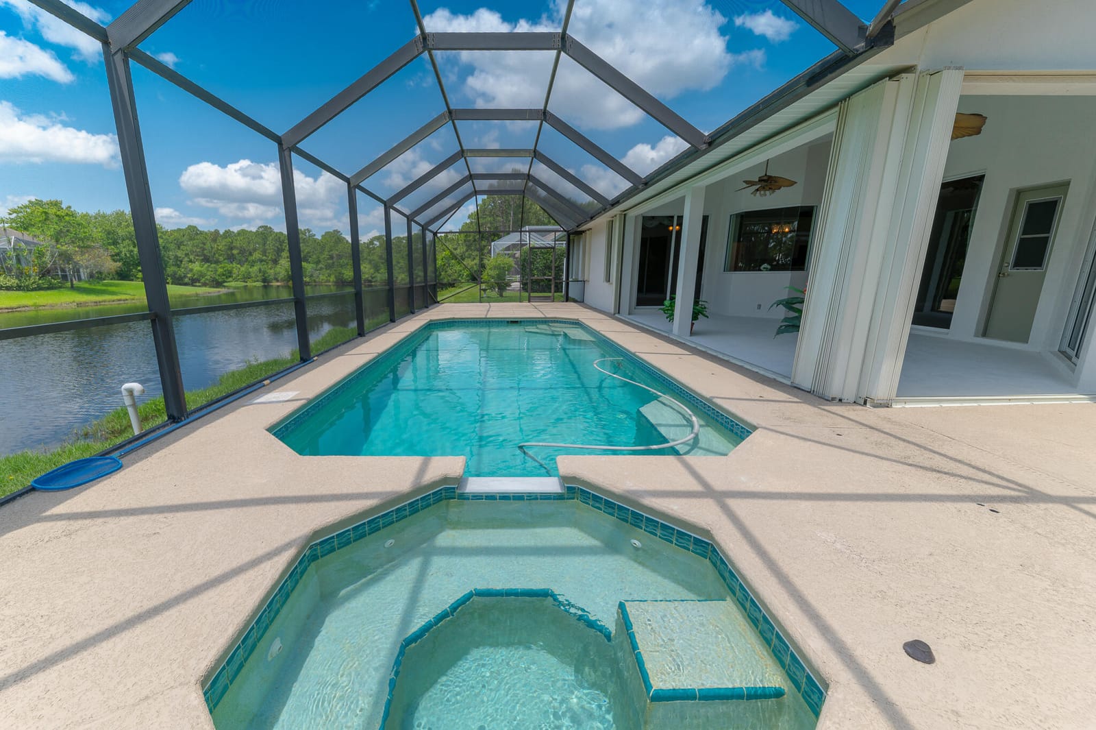 1063 SW Sand Oak Drive, Palm City, FL 34990 photo 2