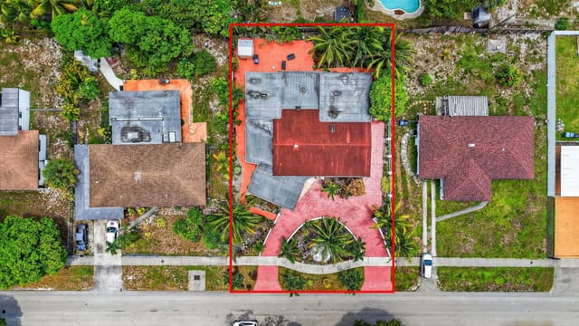 300 Florida Avenue, sold in Melrose Park Sect 1, Fort Lauderdale, FL