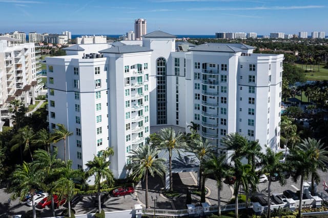 500 SE Mizner Boulevard A608, sold in Townsend Place Condo, Boca Raton, FL