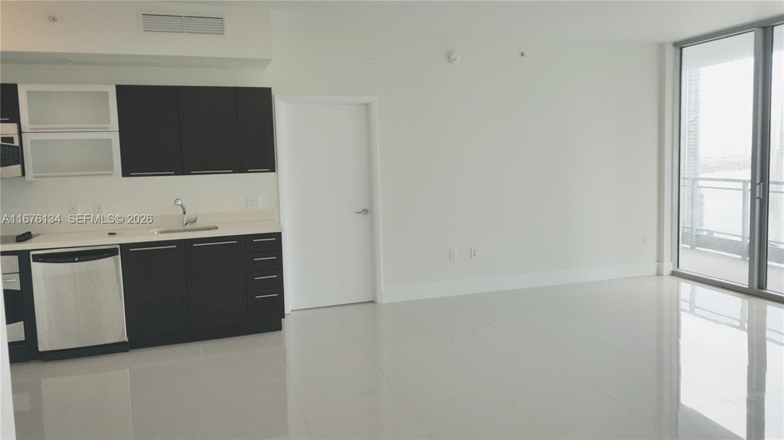 90 SW 3 Street 3210 — photo 7
