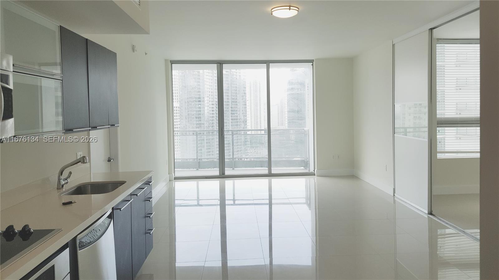 90 SW 3 Street 3210, Miami, FL 33130, Miami